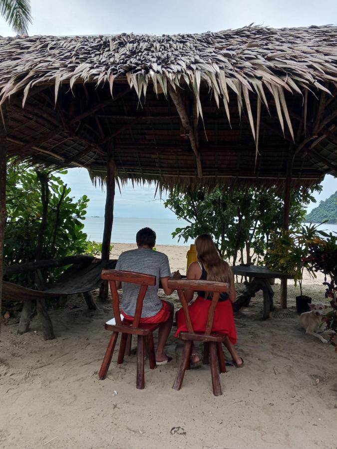 Akoya Beach Park And Cottages Locaroc Экстерьер фото