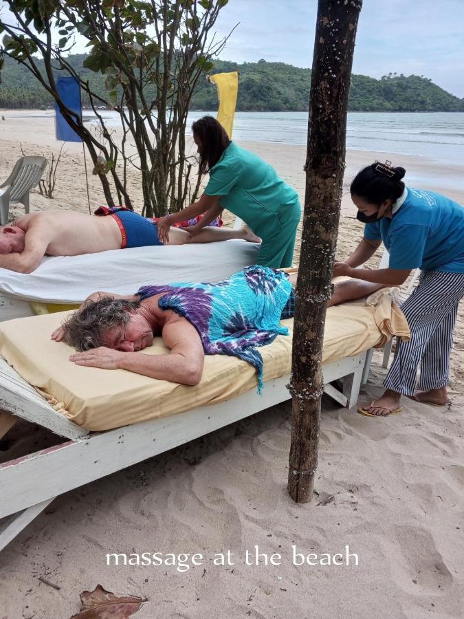 Akoya Beach Park And Cottages Locaroc Экстерьер фото